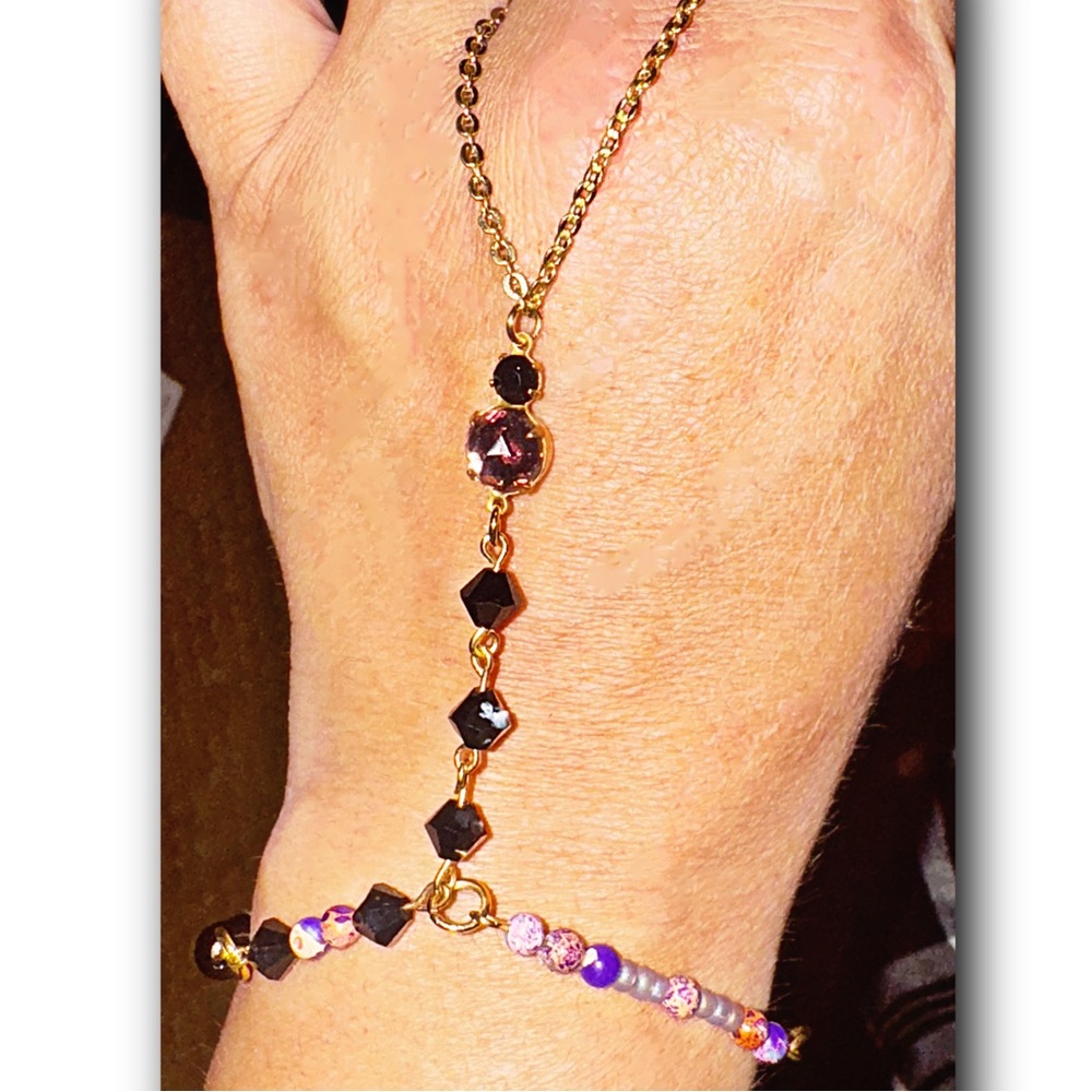 Rose cut Amethyst/Jet Black Swavorski & Genuine Jasper Hand Chain